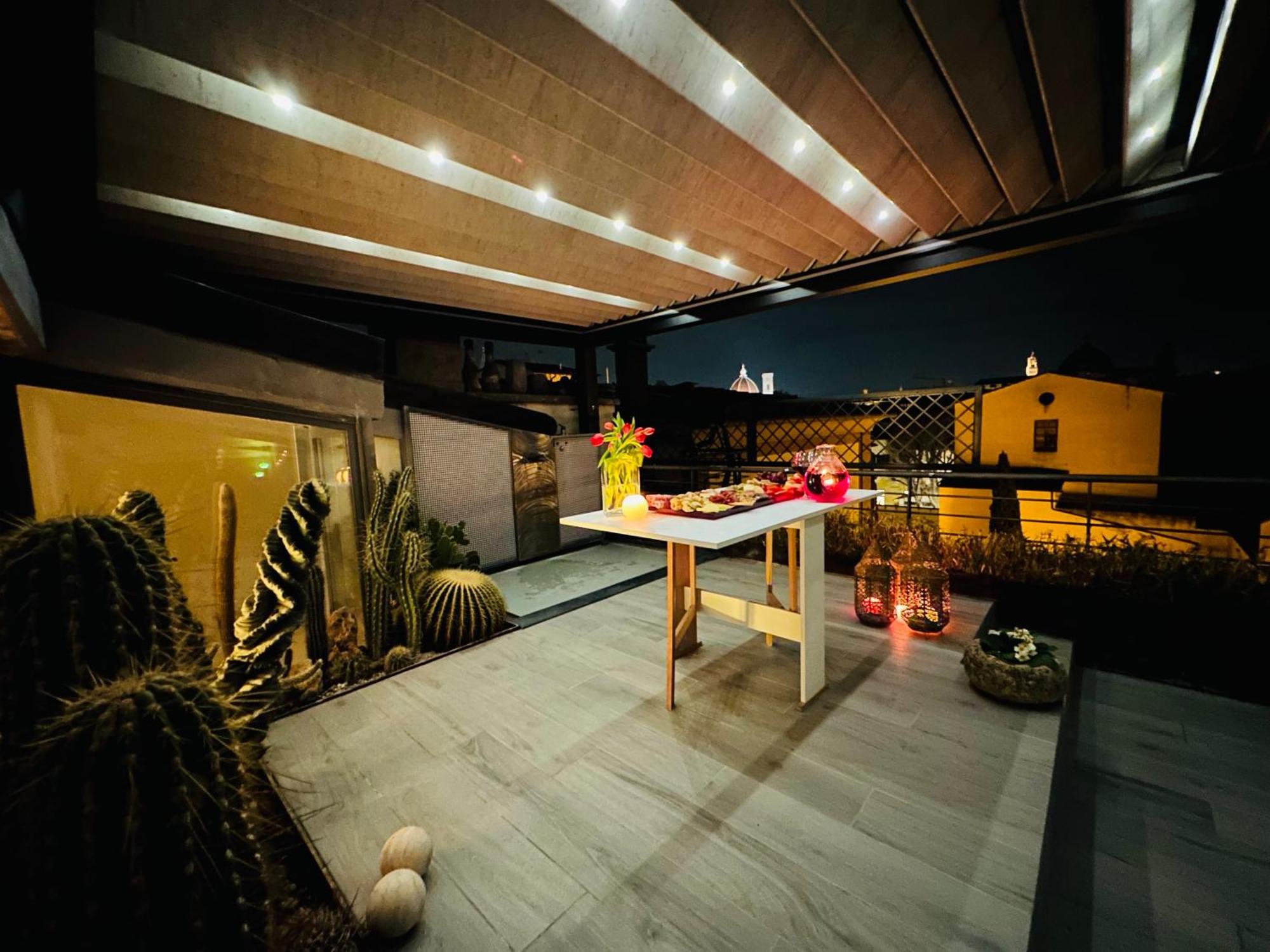 Romantic Luxury Penthouse Vakantiehuis Florence
