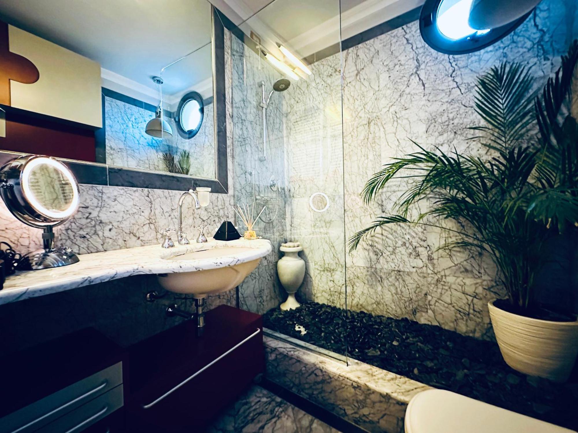 Vakantiehuis Romantic Luxury Penthouse
